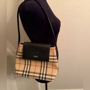 VTG Burberry Nova Check Coated Canvas Shoulder Bag Black Leather Snap Flap
